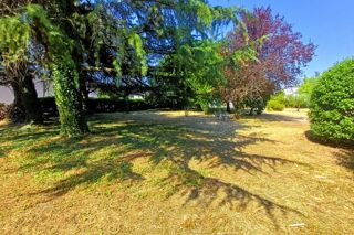  Terrain à vendre 741 m²