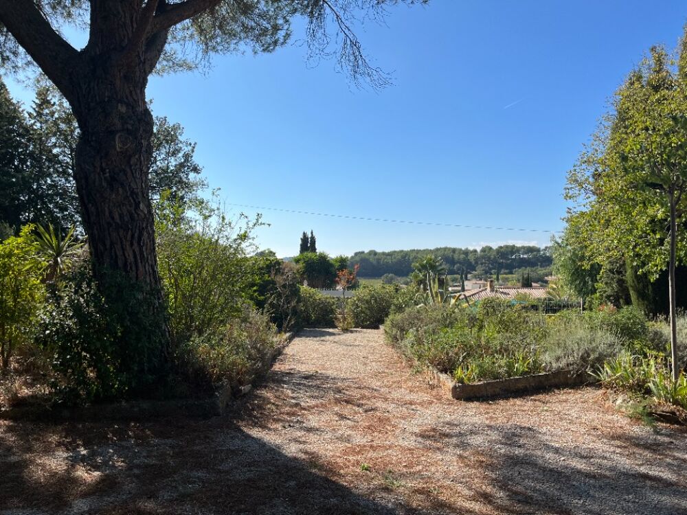 vente Terrain - 550 m Le Castellet (83330)