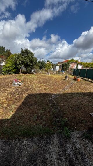  Terrain � vendre 700 m�