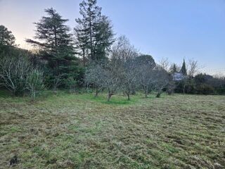  Terrain 576 m� Muret