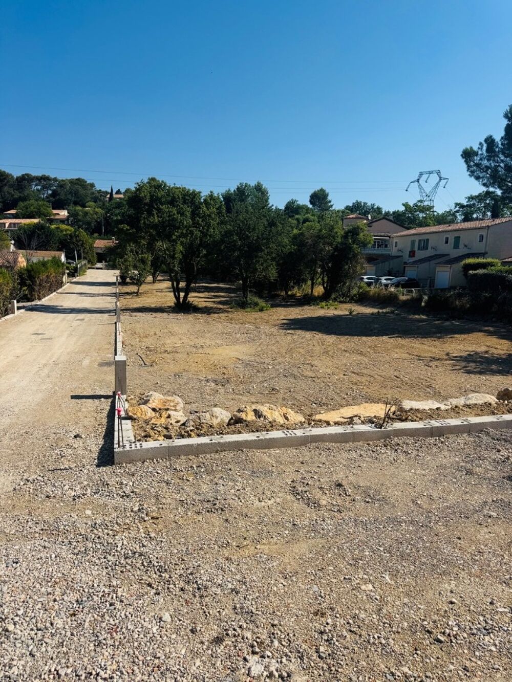 vente Terrain - 340 m² Fuveau (13710)