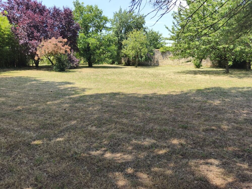 vente Maison - 7 pièce(s) - 143 m² Saint-Romain-de-Benet (17600)