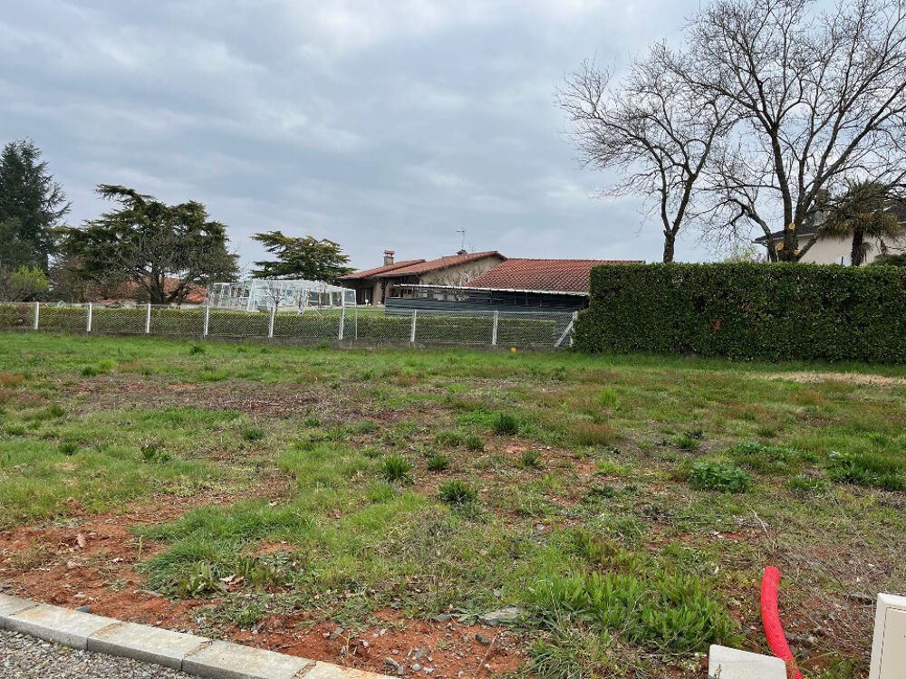 Le modèle ZEPHYR 87 m² est une maison aux lignes sobres ....