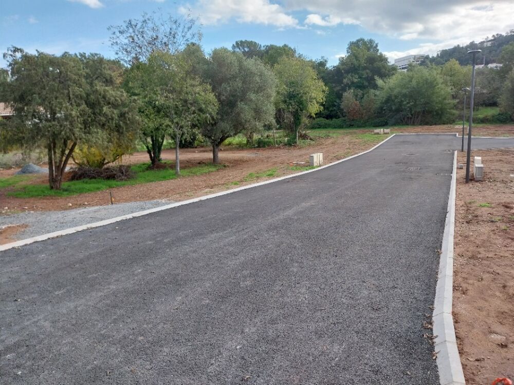vente Terrain - 1100 m² Saint-Raphaël (83700)