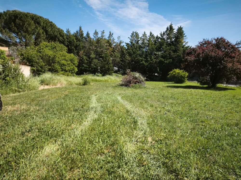 vente Terrain - 1540 m² Saint-Maximin-la-Sainte-Baume (83470)