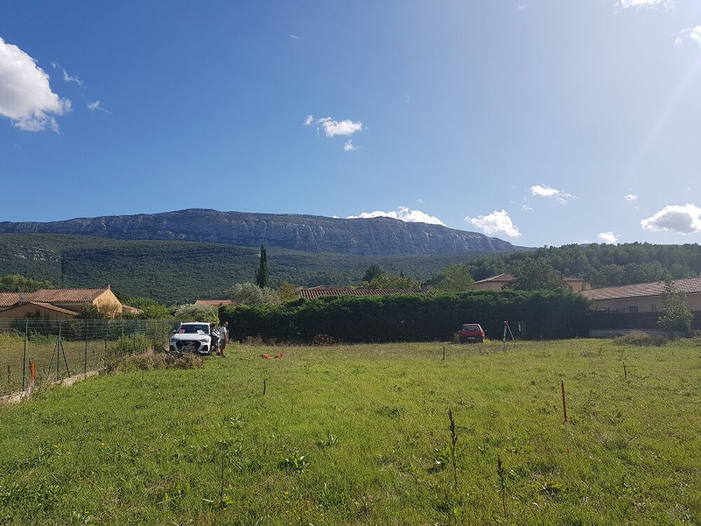 vente Terrain - 750 m² Nans-les-Pins (83860)