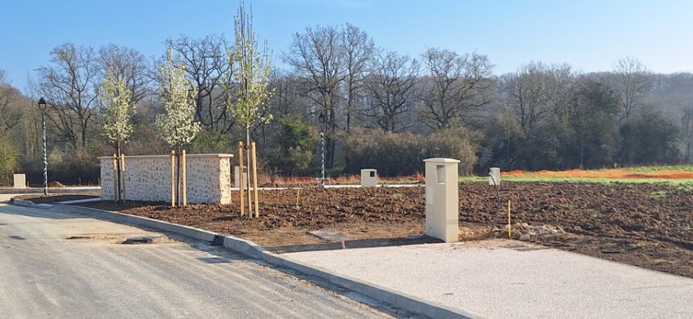 L'agence Maisons France Confort de Coignières propose ce....