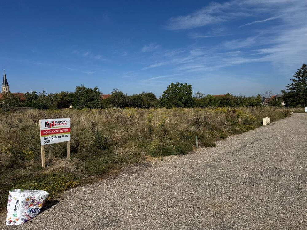 VENTE d'une maison T5 (89 m²) à Luttange Emplacement....