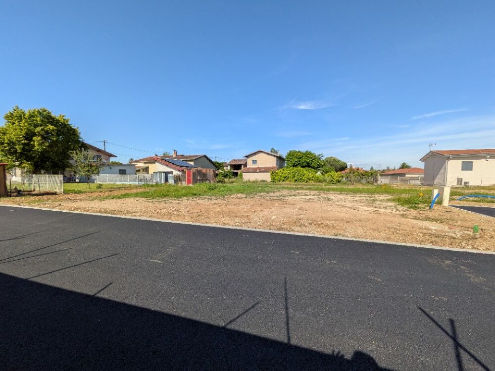 vente Terrain - 400 m² Saint-Maurice-de-Gourdans (01800)