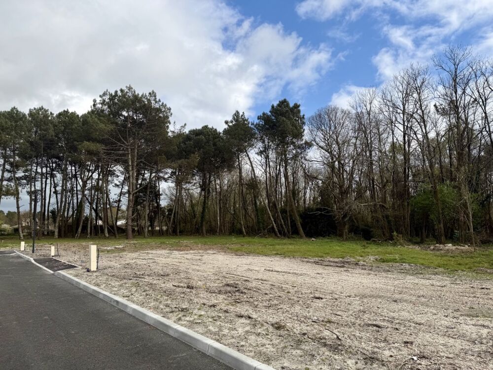 vente Maison - 5 pièce(s) - 125 m² Saint-Aubin-de-Médoc (33160)
