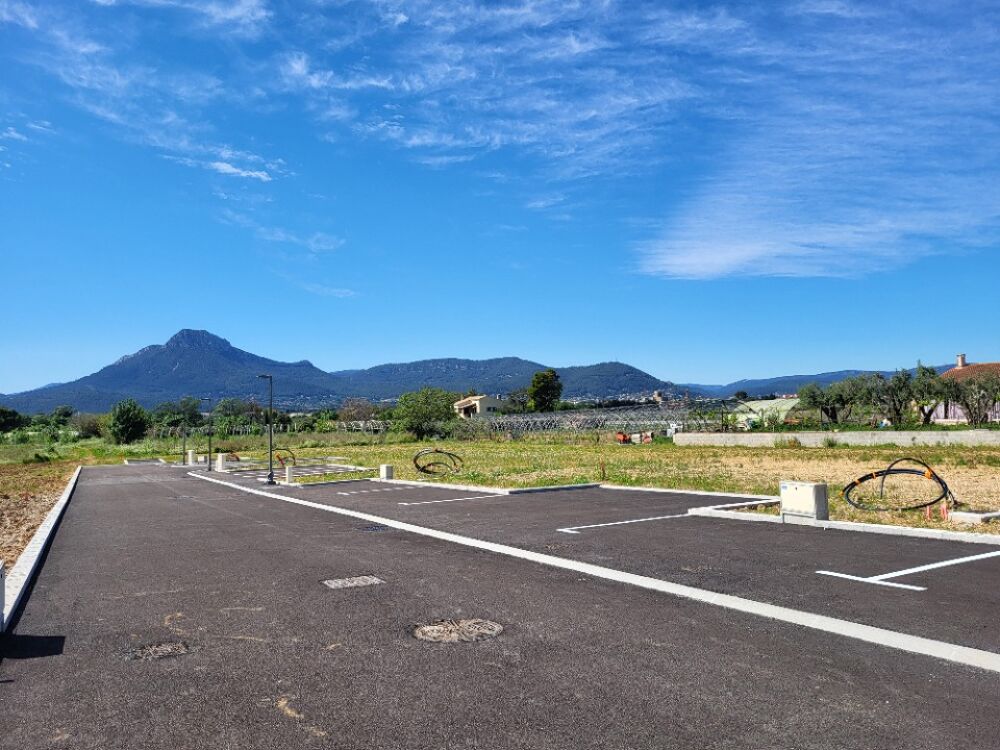 vente Maison - 5 pièce(s) - 110 m² La Crau (83260)