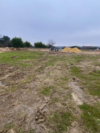  Terrain 539 m� Luynes