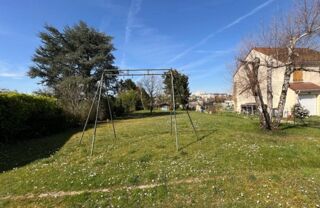  Terrain 752 m� Nemours