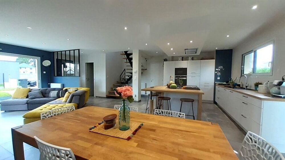 Maison F5 (100 m²) à vendre à Veigné Emplacement pri....