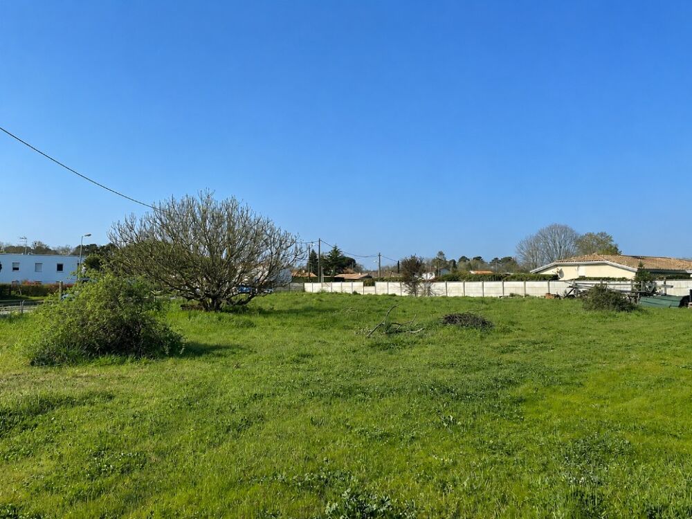 vente Terrain - 1300 m² Saint-Médard-en-Jalles (33160)
