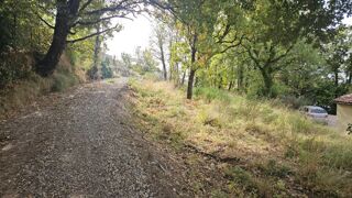  Terrain 747 m� Saint-vallier-de-thiey