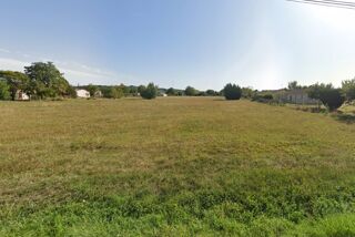  Terrain  vendre 700 m