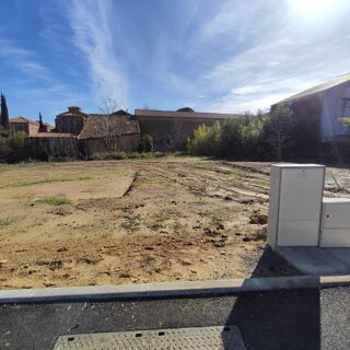  Terrain à vendre 700 m²