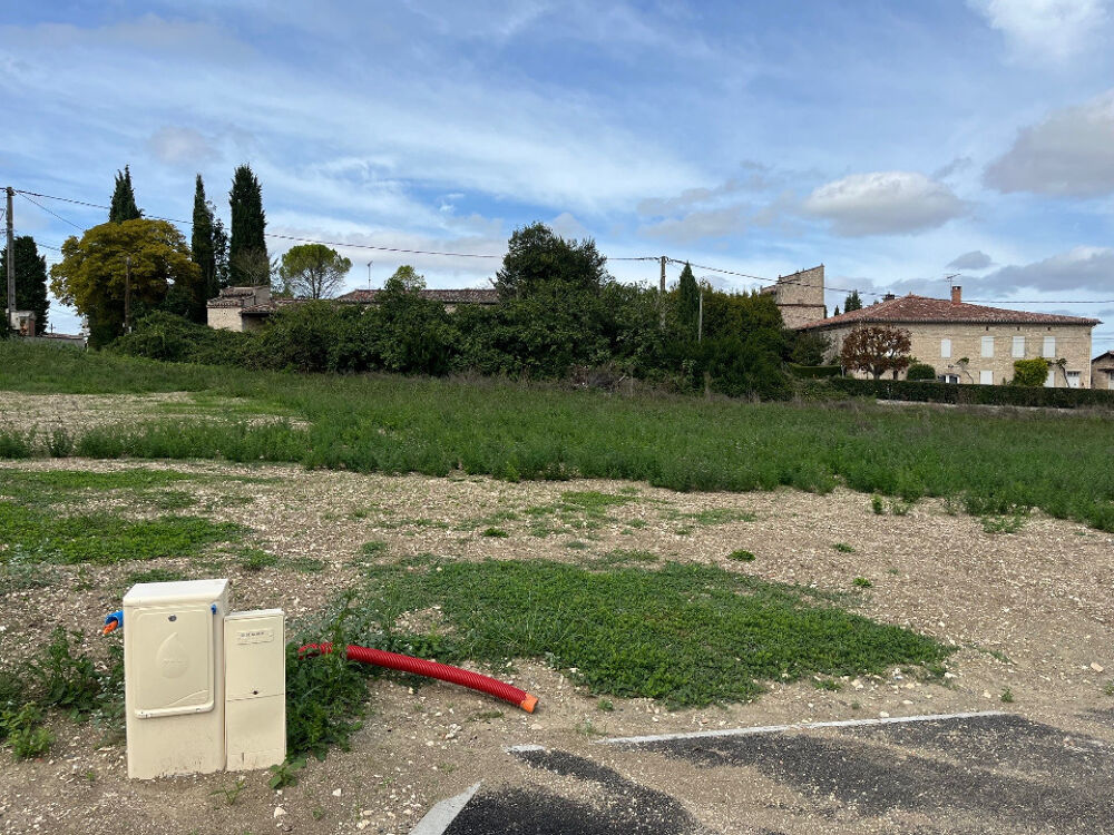 Découvrez les charmes de LA LIBECCIO. Cette belle maison....