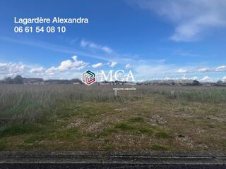  Terrain à vendre 890 m²