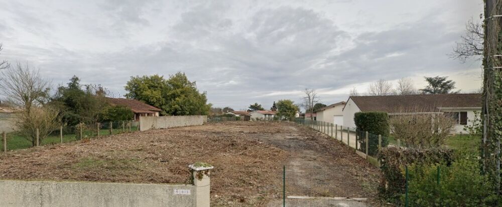 VENTE d'une maison T3 (85 m²) à Vayres Contactez Hél....