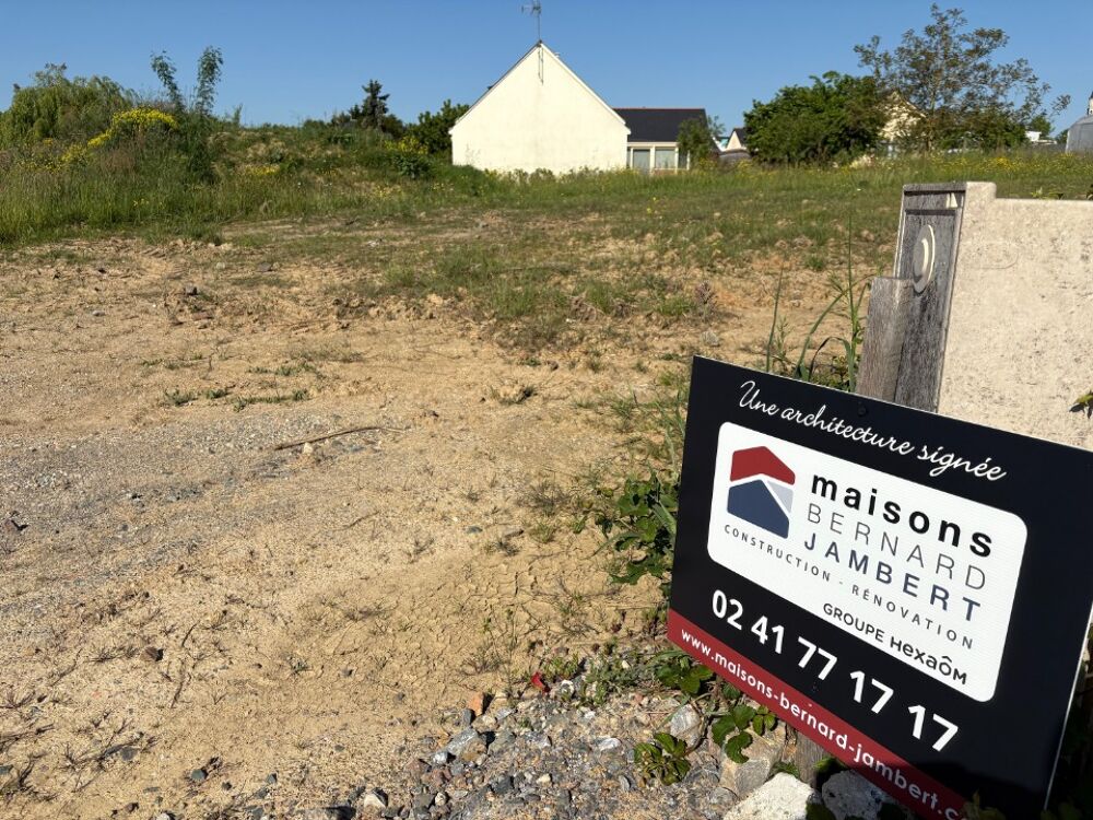MAISON À CONSTRUIRE DE 122 M² À SAINTE-GEMMES-SUR-LOIRE,....