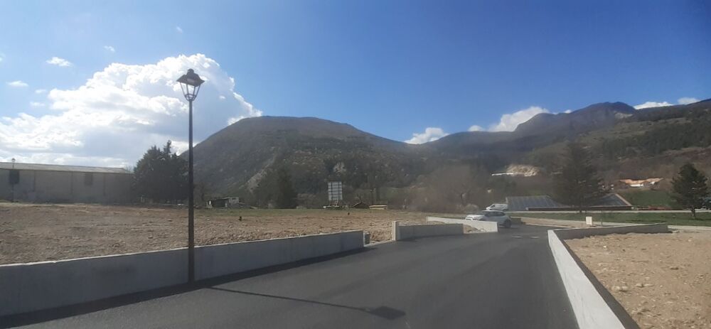 vente Terrain - 652 m� Saint-�tienne-le-Laus (05130)