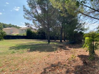  Terrain � vendre 700 m�