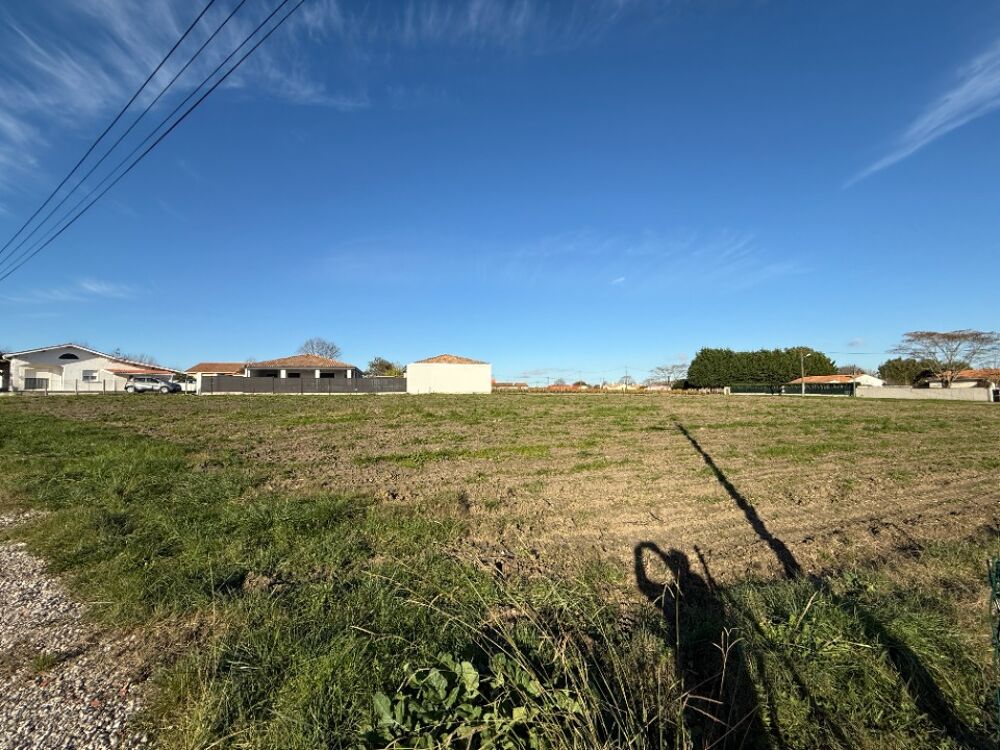 vente Terrain - 600 m² Cussac-Fort-Médoc (33460)