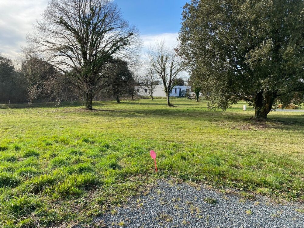 vente Terrain - 780 m² Saint-Vaize (17100)