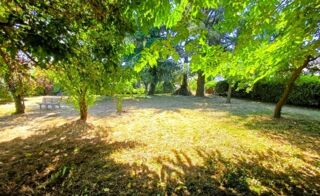  Terrain à vendre 741 m²