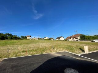  Terrain 618 m Belley