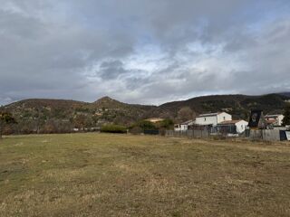  Terrain à vendre 554 m²
