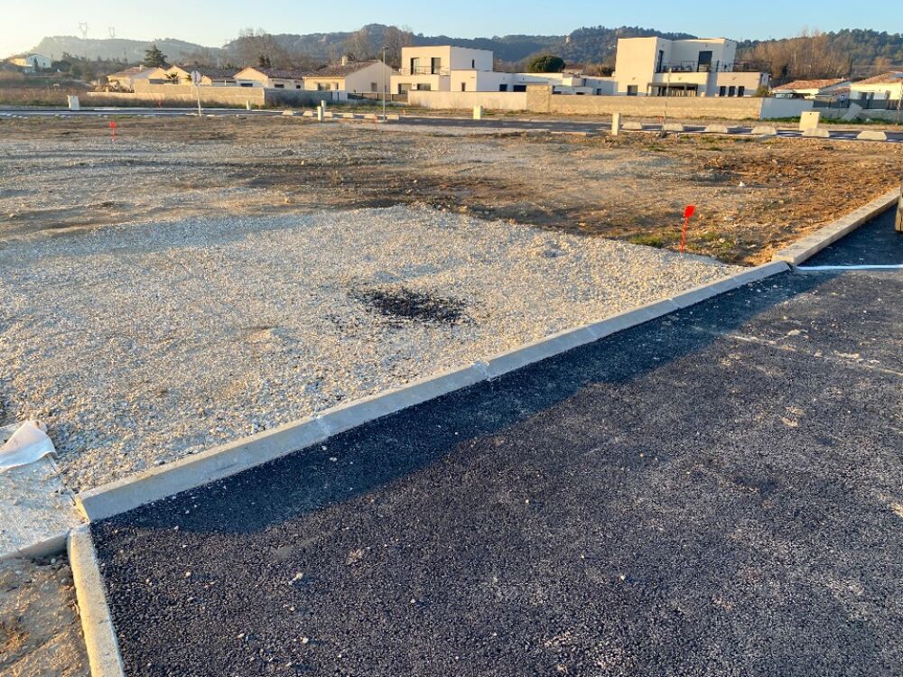 MAISON À CONSTRUIRE DE 73 M² PROCHE D'AVIGNON. ....