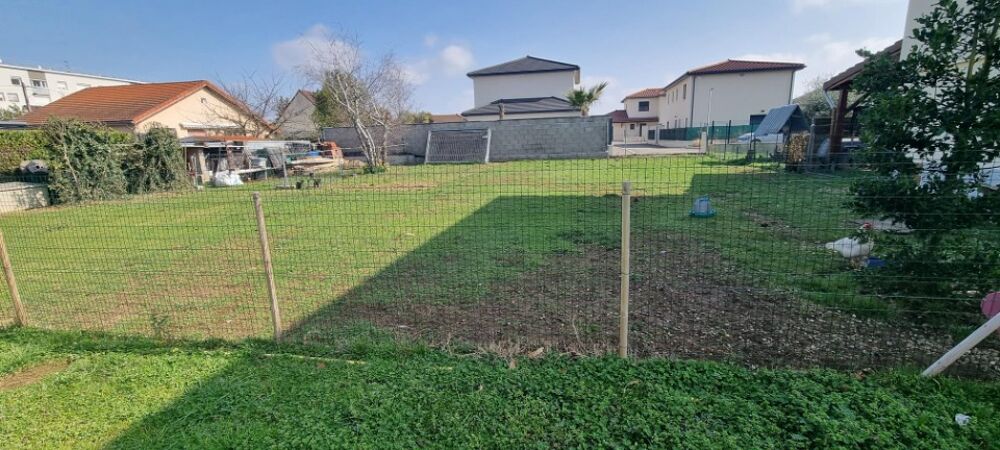 vente Terrain - 415 m² Meyzieu (69330)