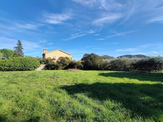 vente Terrain - 1062 m² Le Muy (83490)