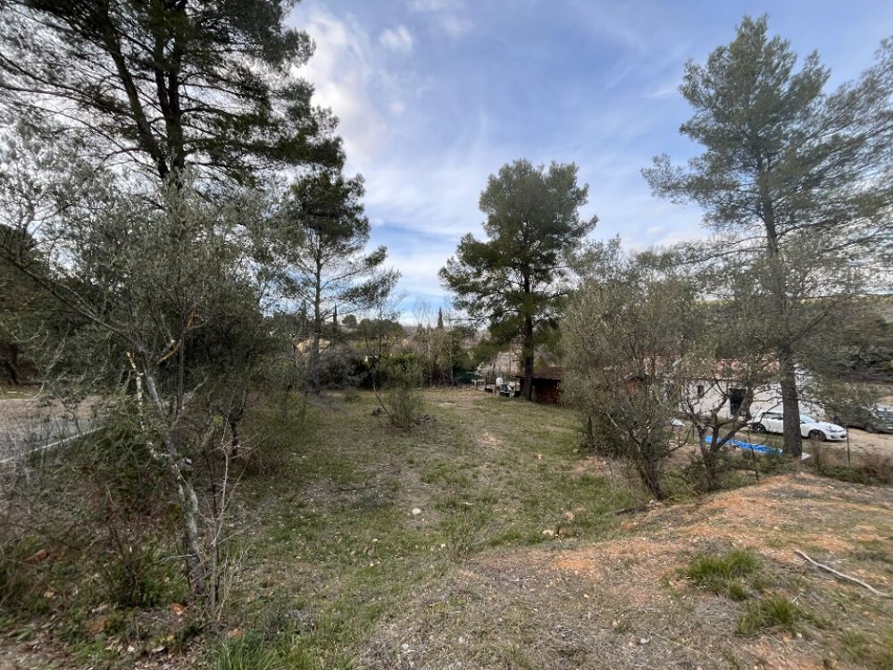 vente Terrain - 1037 m² Salernes (83690)