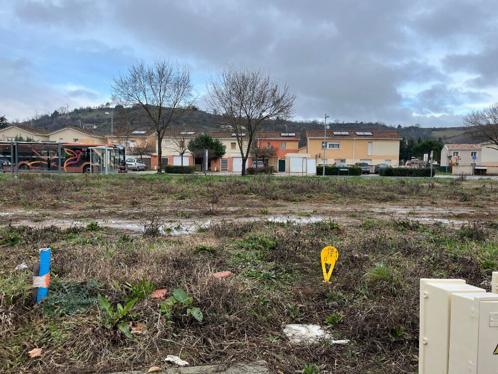L'ECLAIRCIE 67 m², à l'esthétique sobre et épuré, va trè....