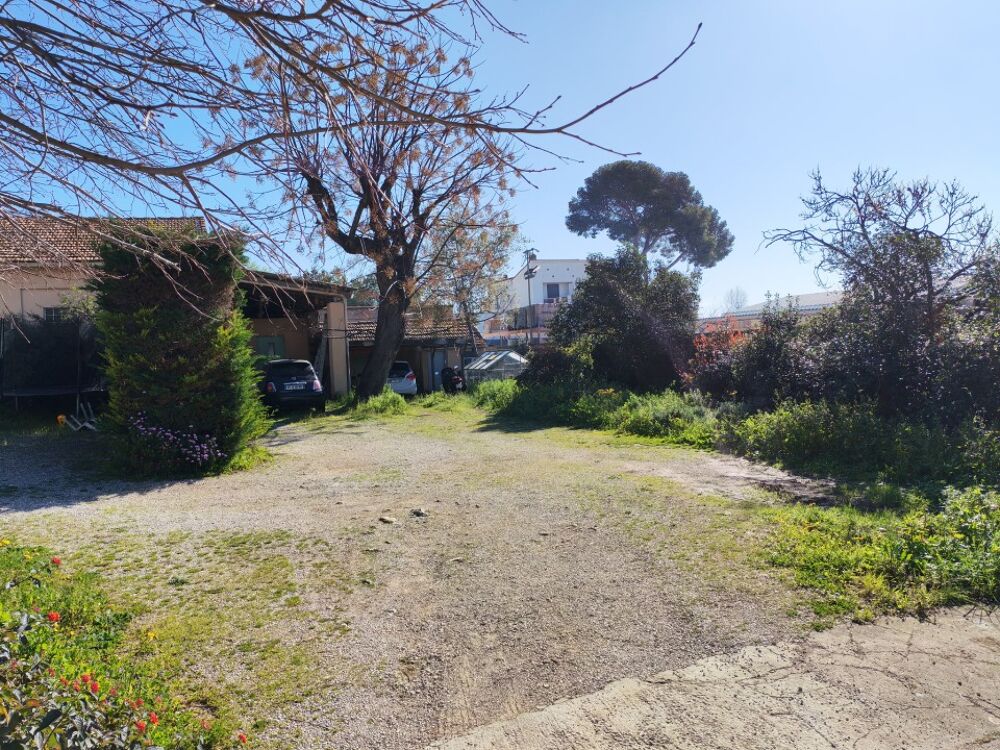 vente Terrain - 313 m² Toulon (83200)