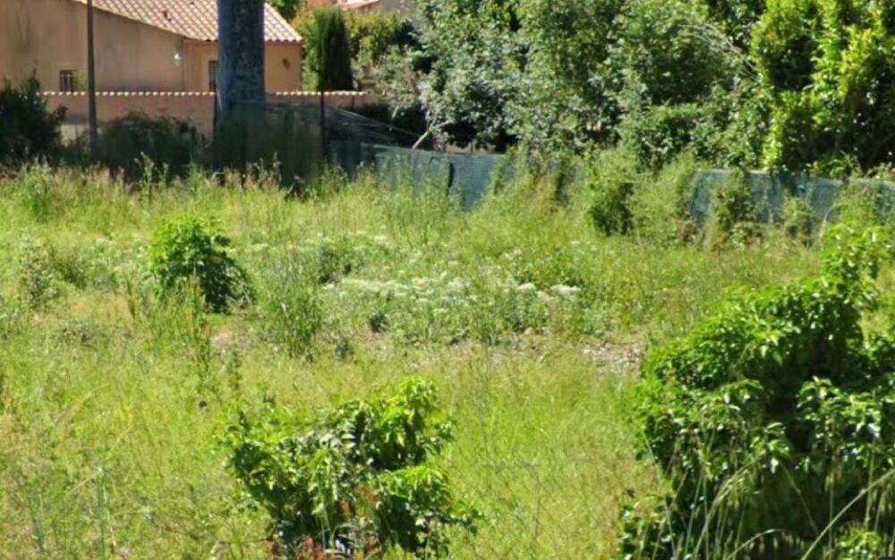 vente Terrain - 385 m² Peyrolles-en-Provence (13860)
