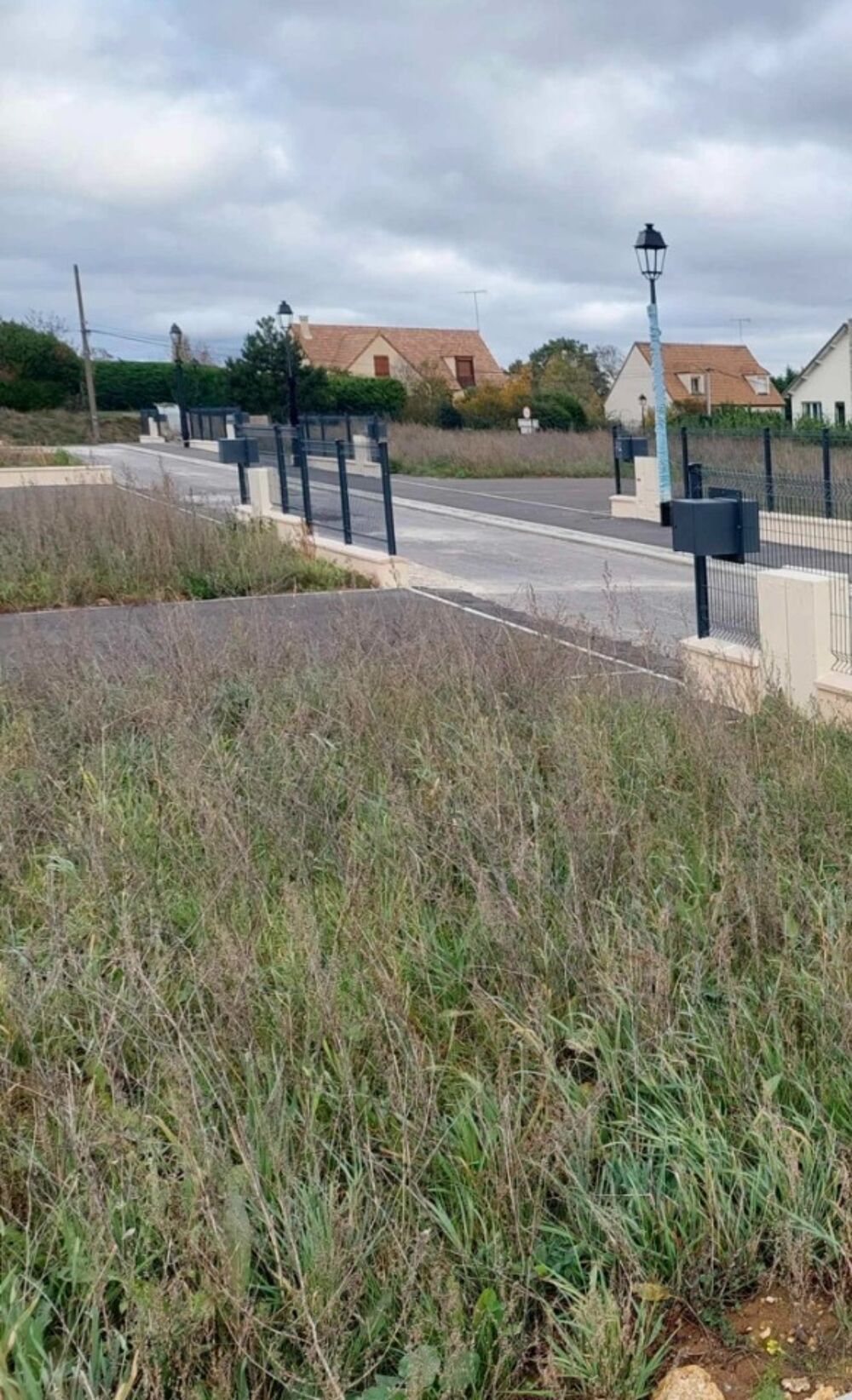 🏡 DANNEMOIS - TERRAIN + MAISON FAMILIALE 4 CHAMB....