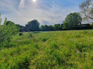  Terrain  vendre 700 m