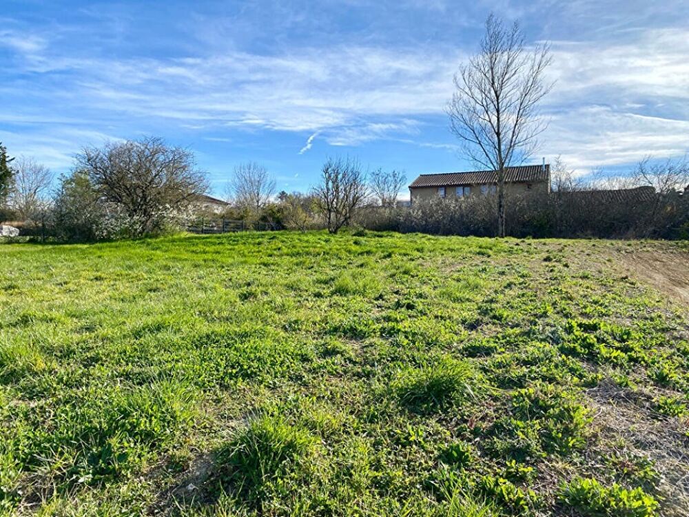 MERVILLA Terrain de 1326 m² + Maison de 130 m² ....