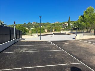  Terrain 570 m� M�rindol