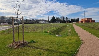  Terrain à vendre 737 m²