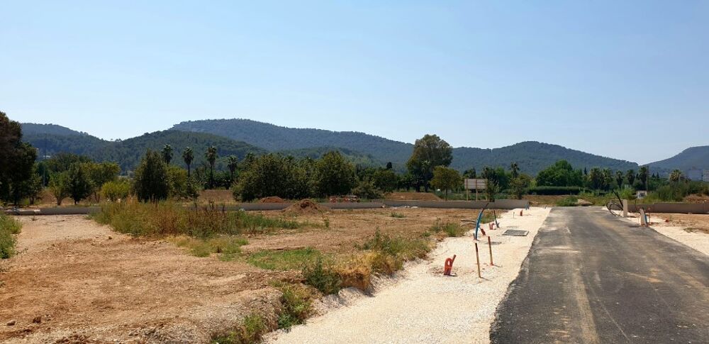 vente Terrain - 250 m² Hyères (83400)