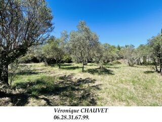  Terrain à vendre 725 m²