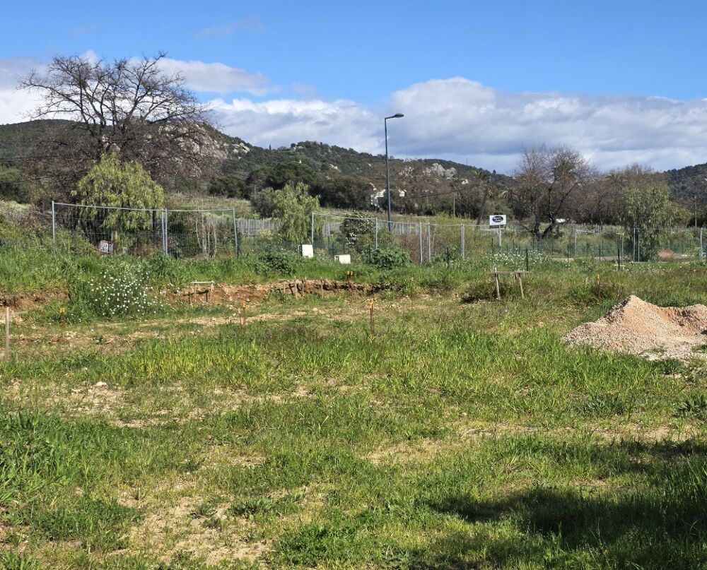 Hyères 83400 votre villa de 115 m² habitables avec 4 cha....