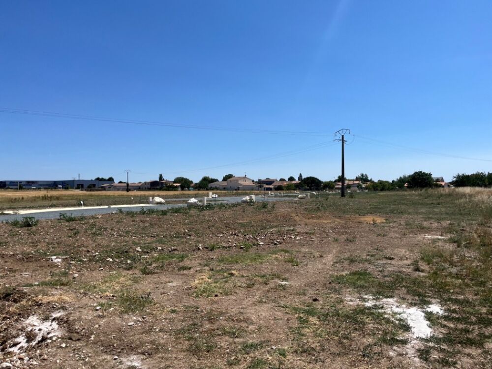 vente Terrain - 1003 m² Chazelles (16380)