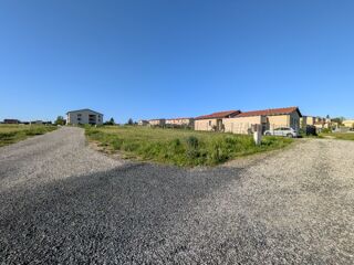  Terrain à vendre 618 m²